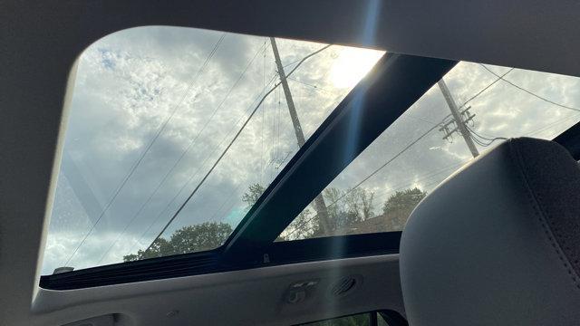 new 2025 Ford Explorer car, priced at $48,660