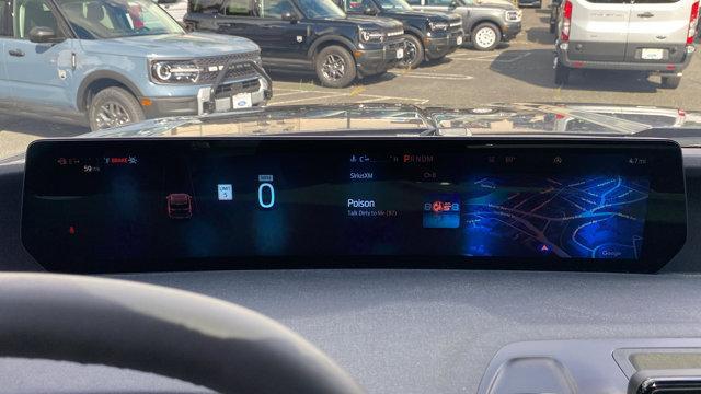 new 2025 Ford Expedition car, priced at $73,080
