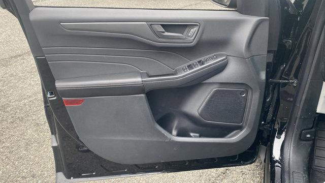 new 2025 Ford Escape car, priced at $33,240