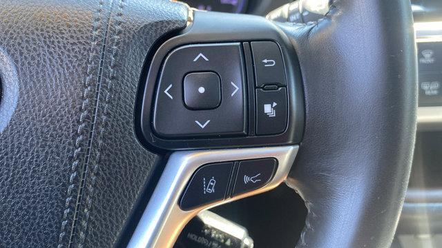 used 2018 Toyota Highlander car, priced at $24,533