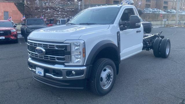 new 2025 Ford F-450 car, priced at $62,990