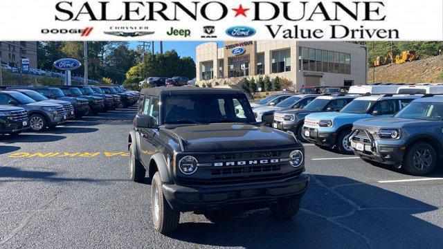 new 2025 Ford Bronco car, priced at $43,945