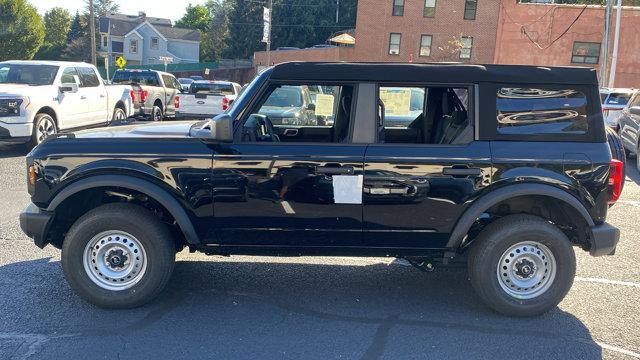new 2025 Ford Bronco car, priced at $43,945