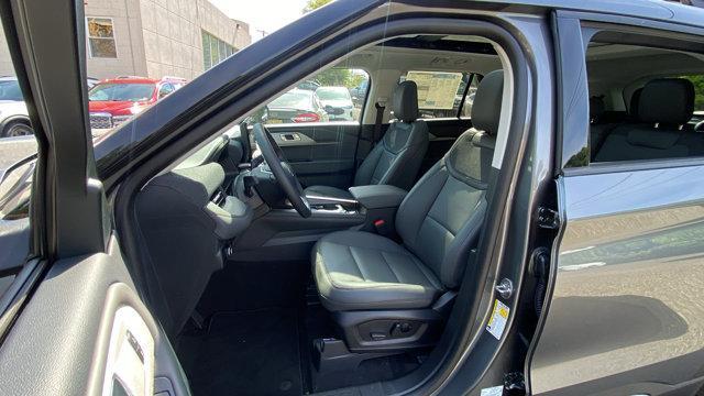 new 2025 Ford Explorer car, priced at $51,285
