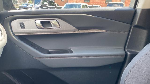 new 2025 Ford Explorer car, priced at $43,450