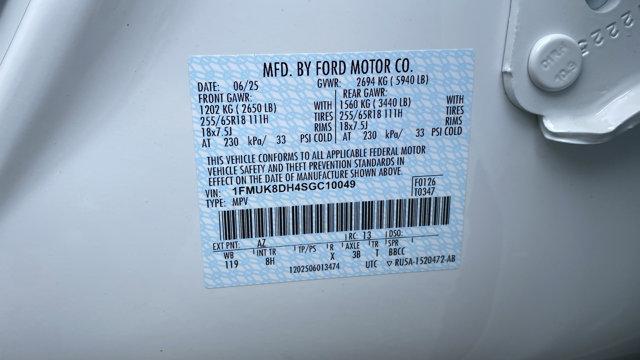 new 2025 Ford Explorer car, priced at $44,375
