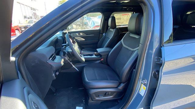 new 2025 Ford Explorer car, priced at $62,695
