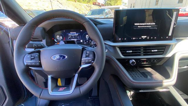new 2025 Ford Explorer car, priced at $62,695