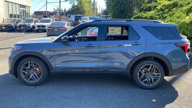 new 2025 Ford Explorer car, priced at $62,695