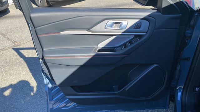 new 2025 Ford Explorer car, priced at $62,695