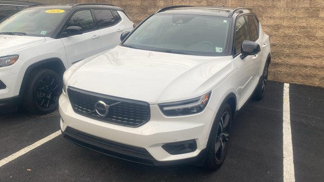 used 2019 Volvo XC40 car, priced at $21,244