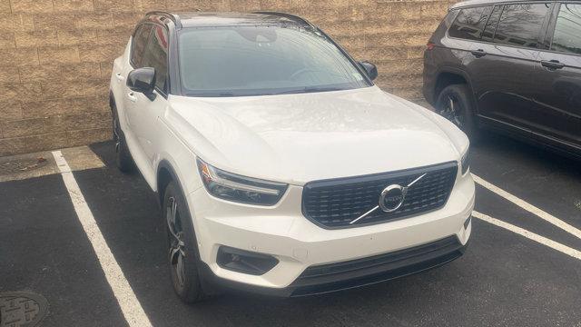 used 2019 Volvo XC40 car, priced at $21,244