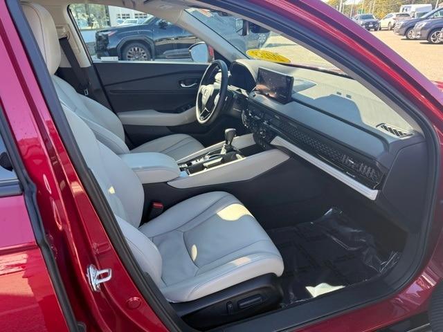 used 2023 Honda Accord Hybrid car, priced at $27,891