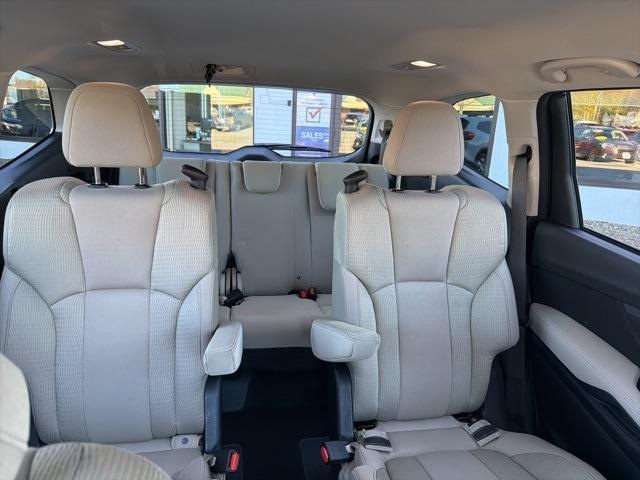 used 2025 Subaru Ascent car, priced at $35,891