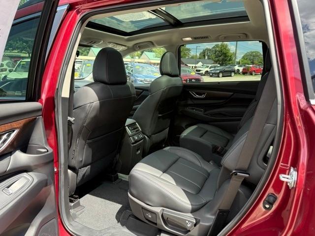 new 2025 Subaru Ascent car, priced at $53,617