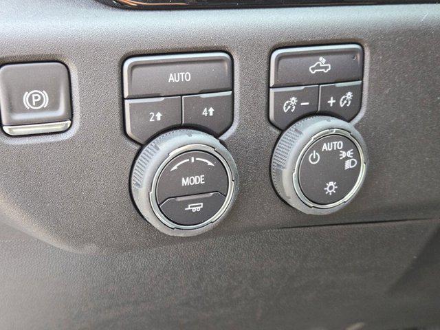 new 2025 Chevrolet Silverado 1500 car, priced at $51,039