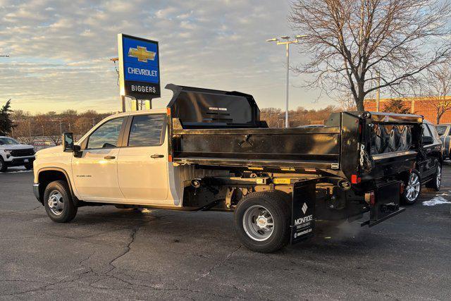 new 2024 Chevrolet Silverado 3500 car, priced at $53,714