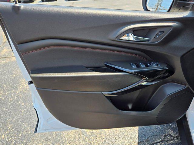 new 2025 Chevrolet Trax car, priced at $27,850