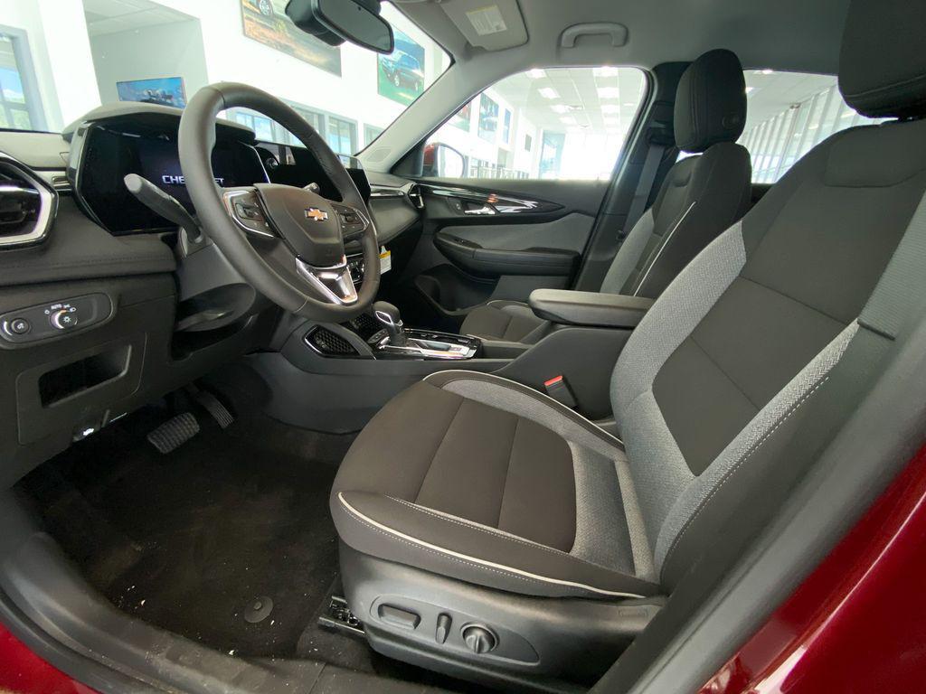 used 2024 Chevrolet TrailBlazer car, priced at $24,900