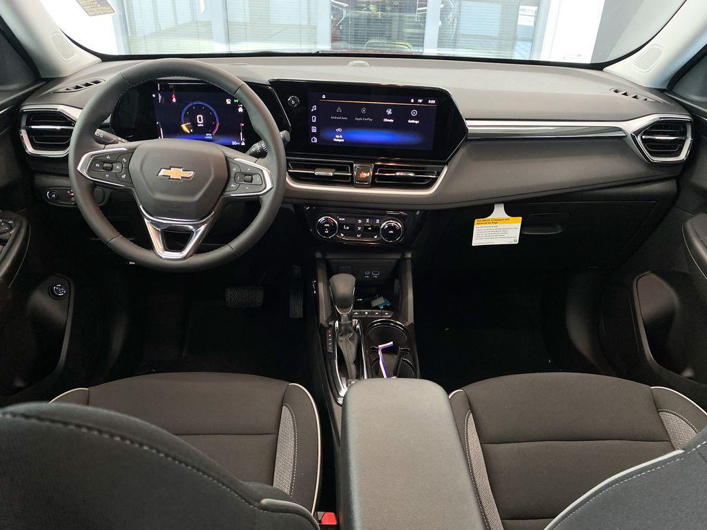 used 2024 Chevrolet TrailBlazer car, priced at $24,900