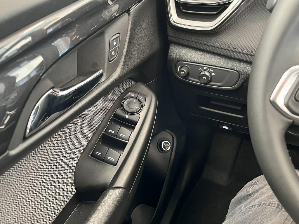 used 2024 Chevrolet TrailBlazer car, priced at $24,200