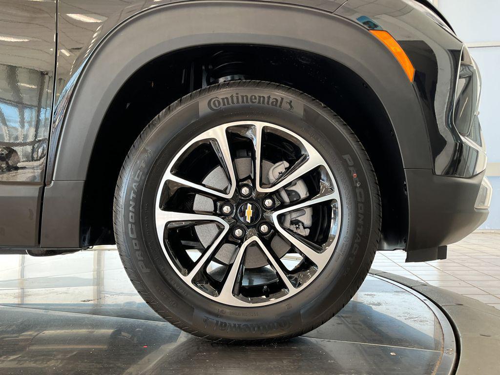 used 2024 Chevrolet TrailBlazer car, priced at $24,200