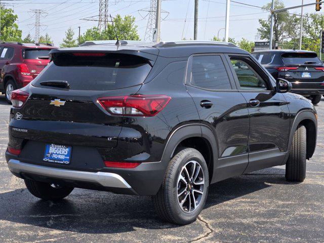 new 2025 Chevrolet TrailBlazer car, priced at $28,575