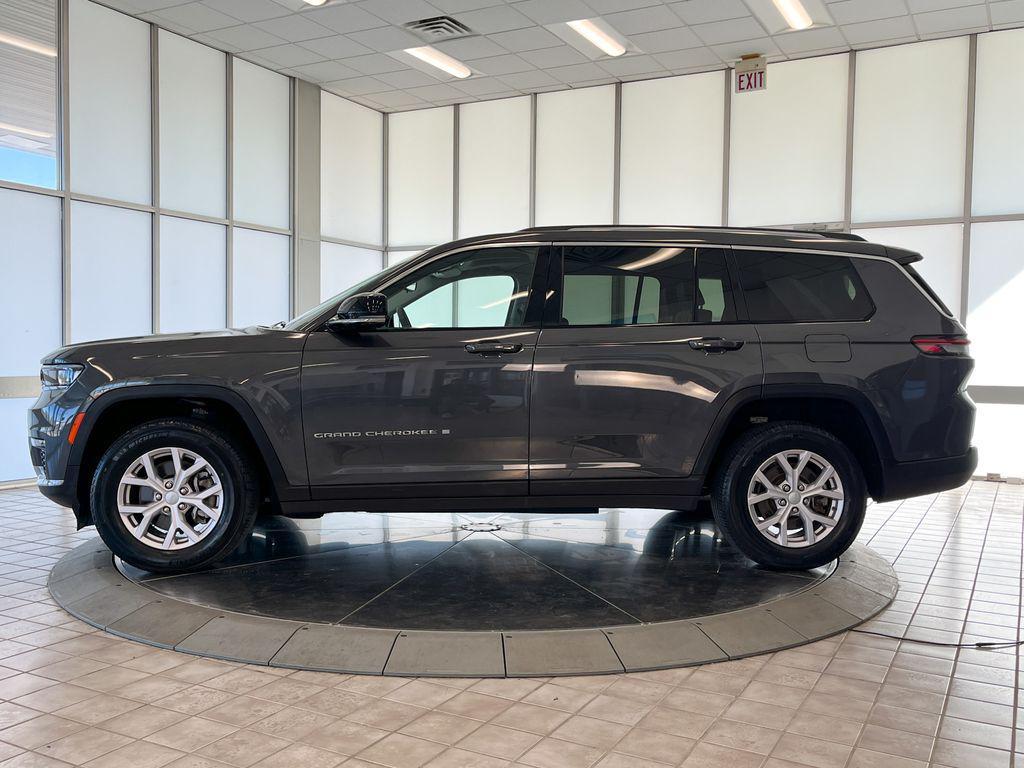 used 2022 Jeep Grand Cherokee L car, priced at $29,959
