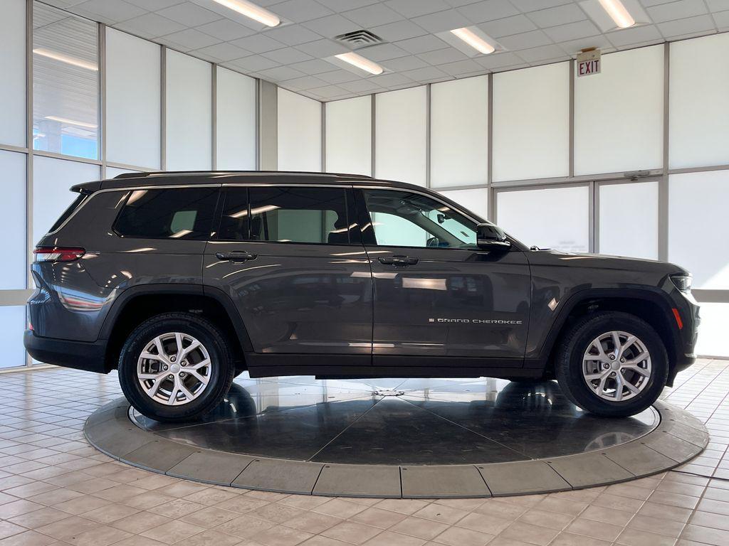 used 2022 Jeep Grand Cherokee L car, priced at $29,959