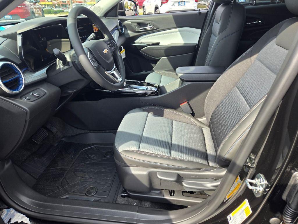 new 2026 Chevrolet Trax car, priced at $24,925