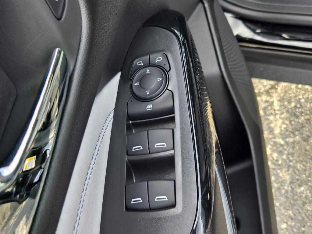 new 2026 Chevrolet Trax car, priced at $24,925