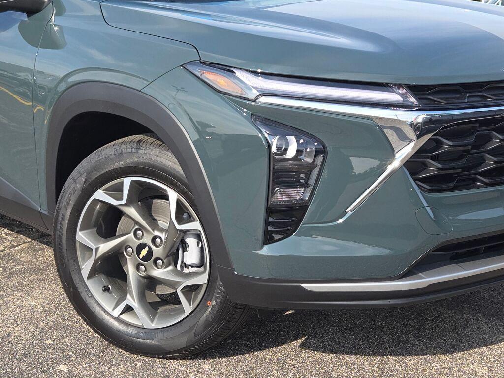 new 2026 Chevrolet Trax car, priced at $25,238