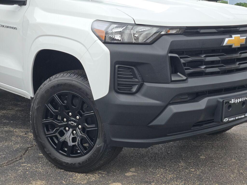 new 2025 Chevrolet Colorado car, priced at $33,520
