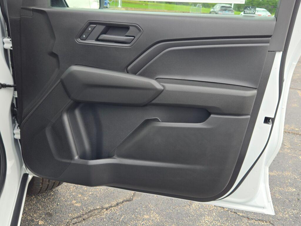 new 2025 Chevrolet Colorado car, priced at $33,520