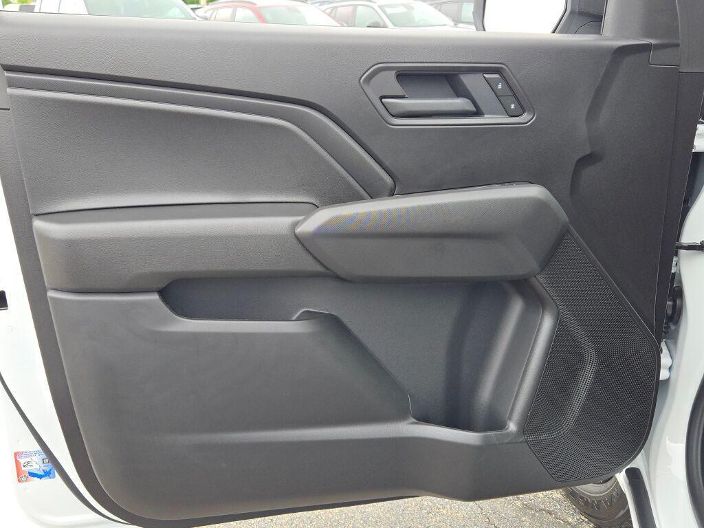 new 2025 Chevrolet Colorado car, priced at $33,520