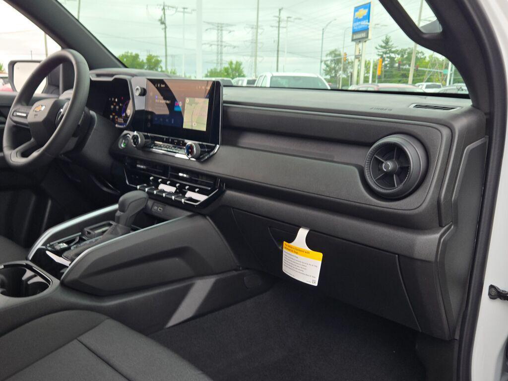 new 2025 Chevrolet Colorado car, priced at $33,520