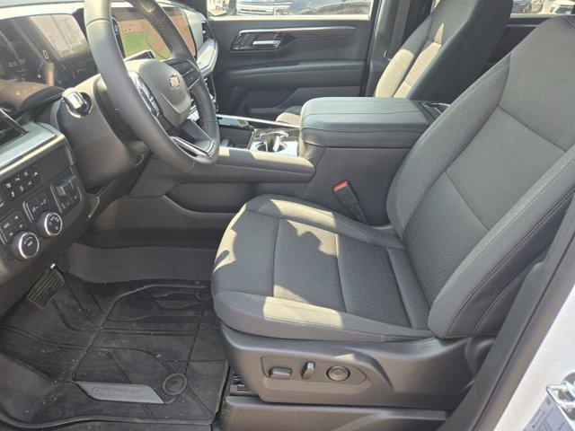 new 2025 Chevrolet Suburban car, priced at $67,618