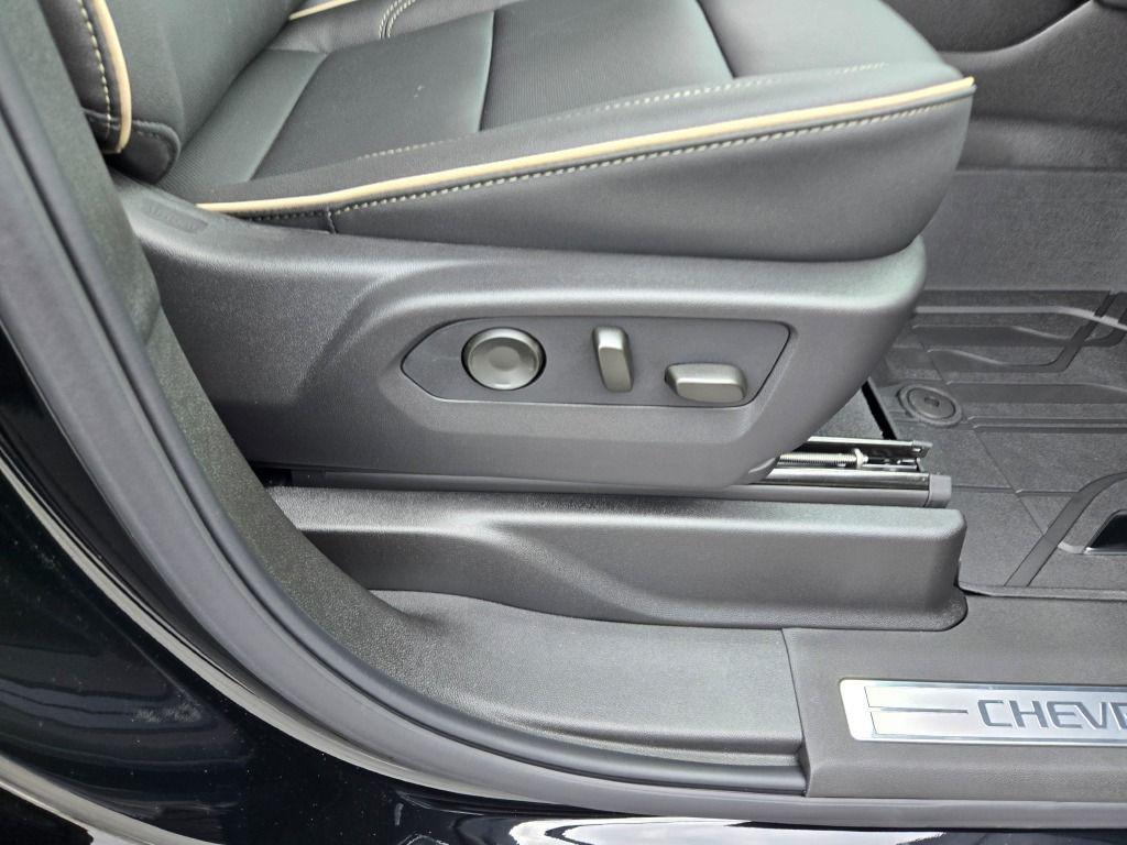 new 2025 Chevrolet Tahoe car, priced at $75,778