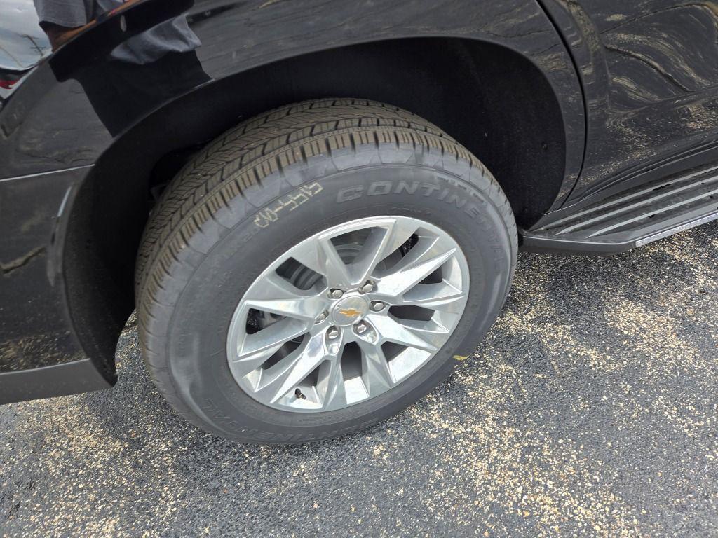 new 2025 Chevrolet Tahoe car, priced at $75,778