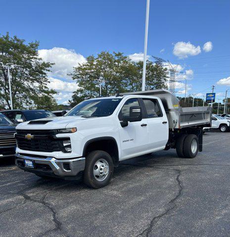 new 2024 Chevrolet Silverado 3500 car, priced at $73,554