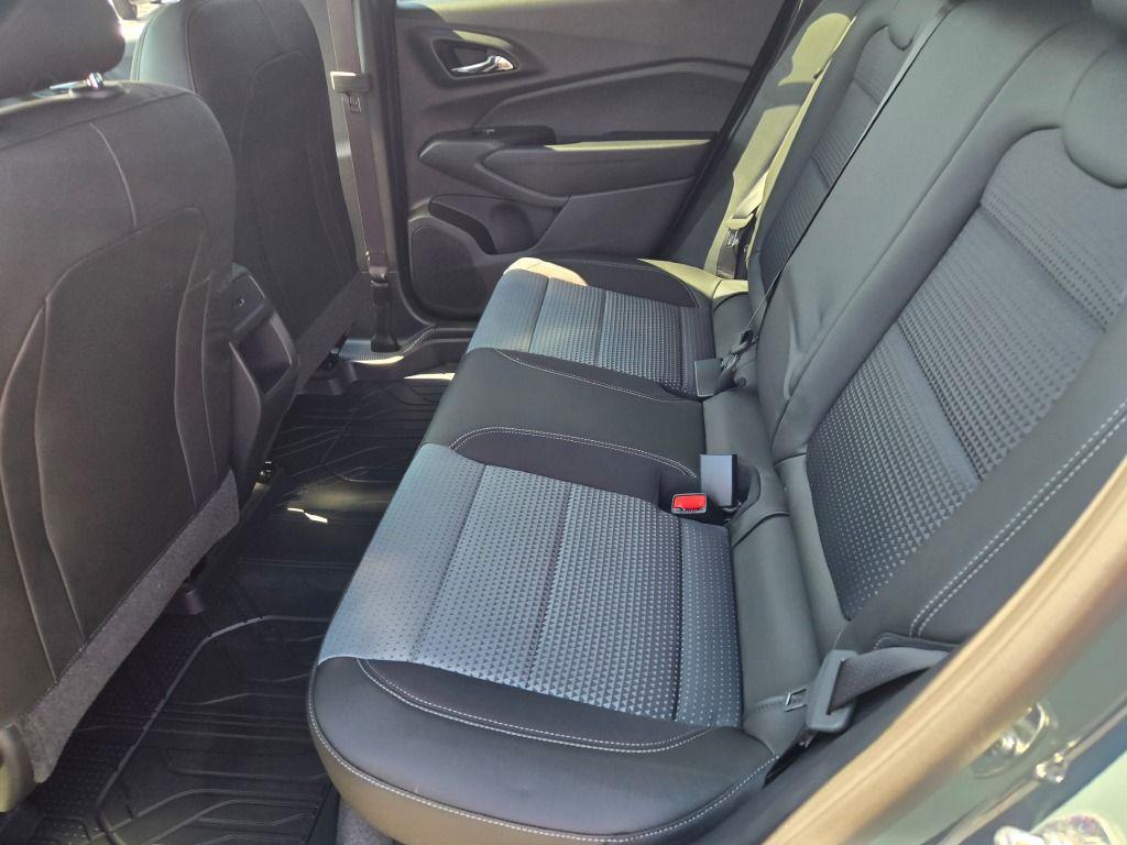 new 2025 Chevrolet Trax car, priced at $25,268