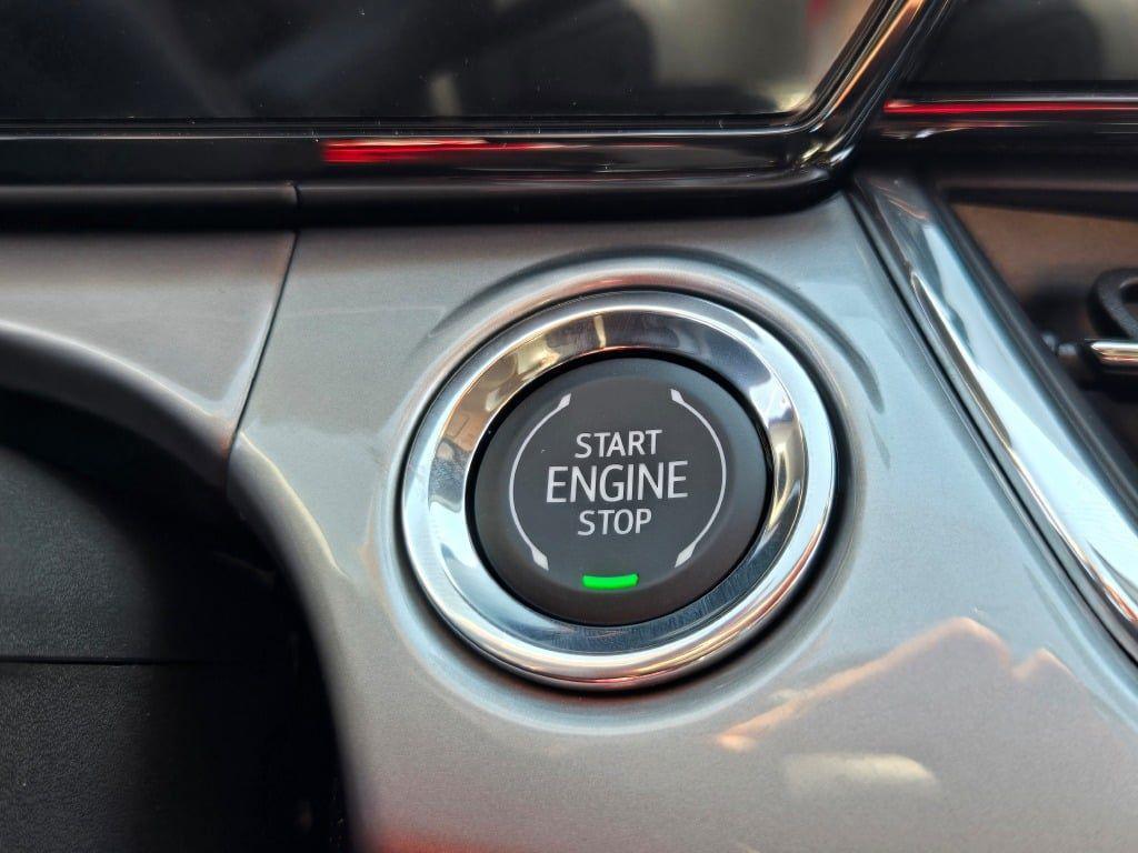 new 2025 Chevrolet Trax car, priced at $25,268