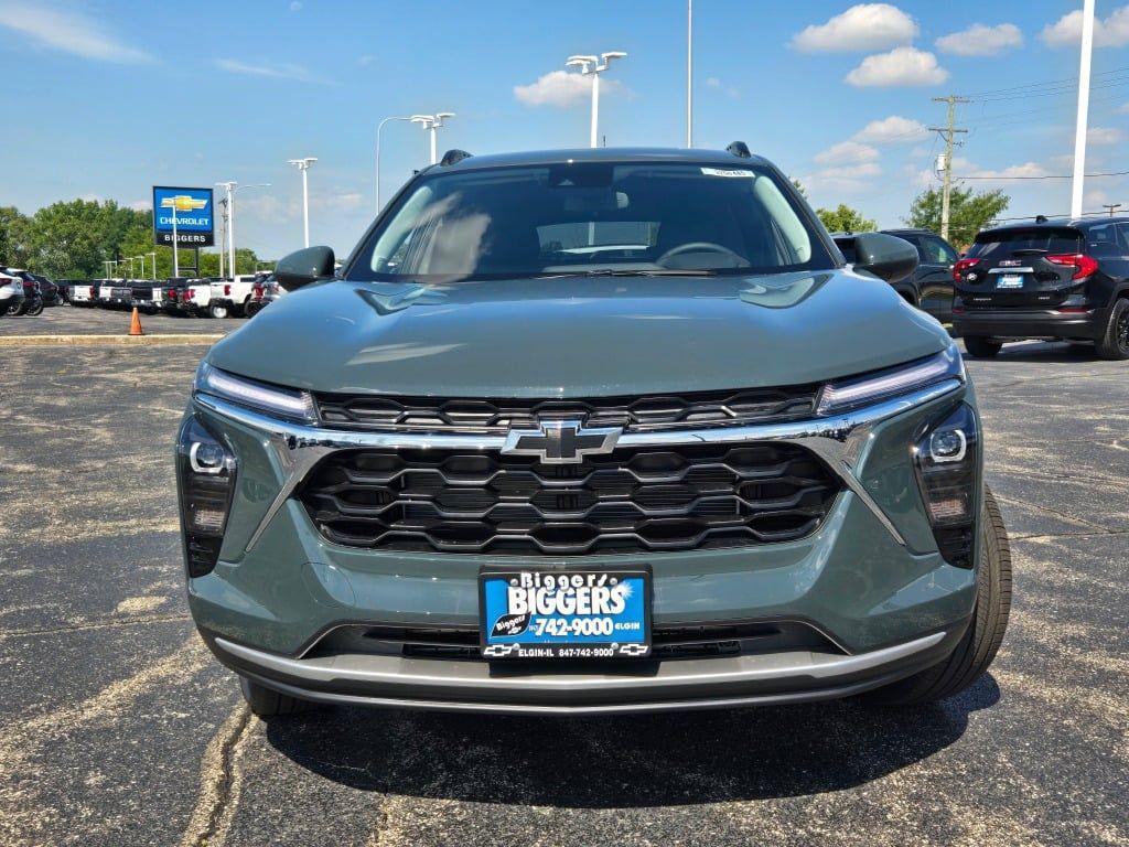 new 2025 Chevrolet Trax car, priced at $25,268