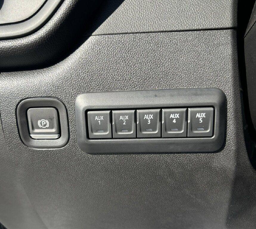 new 2024 Chevrolet Silverado 3500 car, priced at $75,423