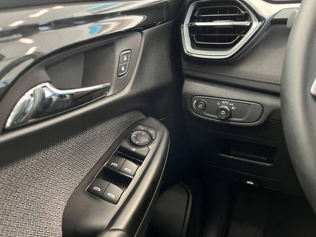 used 2024 Chevrolet TrailBlazer car, priced at $22,613