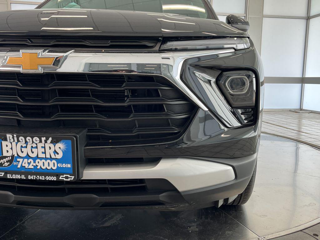 used 2024 Chevrolet TrailBlazer car, priced at $22,613