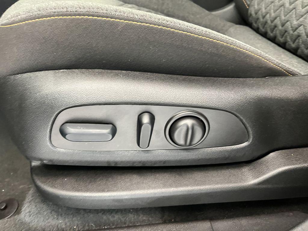 used 2024 Chevrolet Equinox car, priced at $22,671