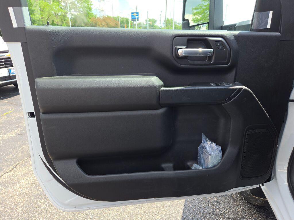 new 2025 Chevrolet Silverado 3500 car, priced at $68,853