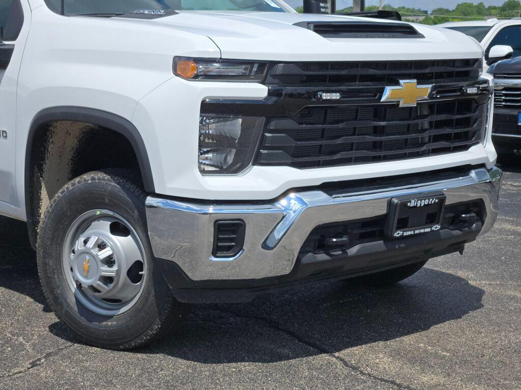 new 2025 Chevrolet Silverado 3500 car, priced at $68,853