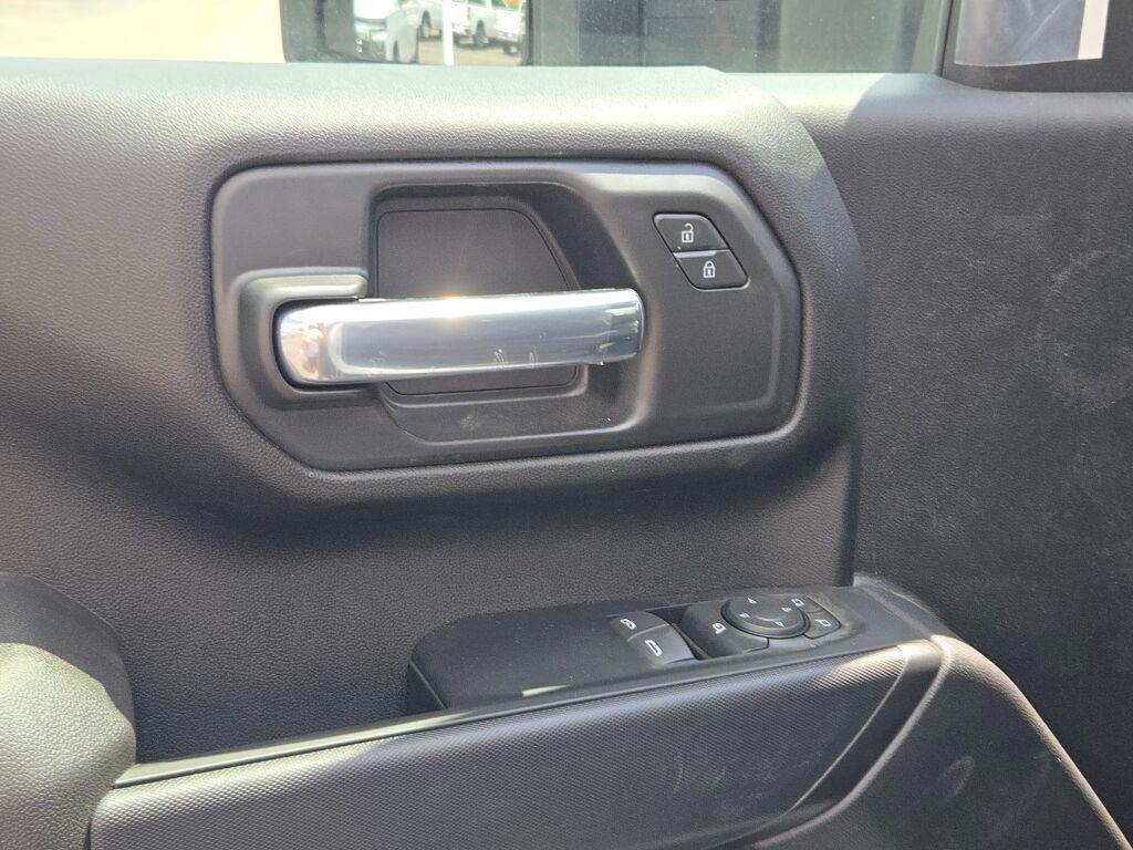 new 2025 Chevrolet Silverado 3500 car, priced at $68,853